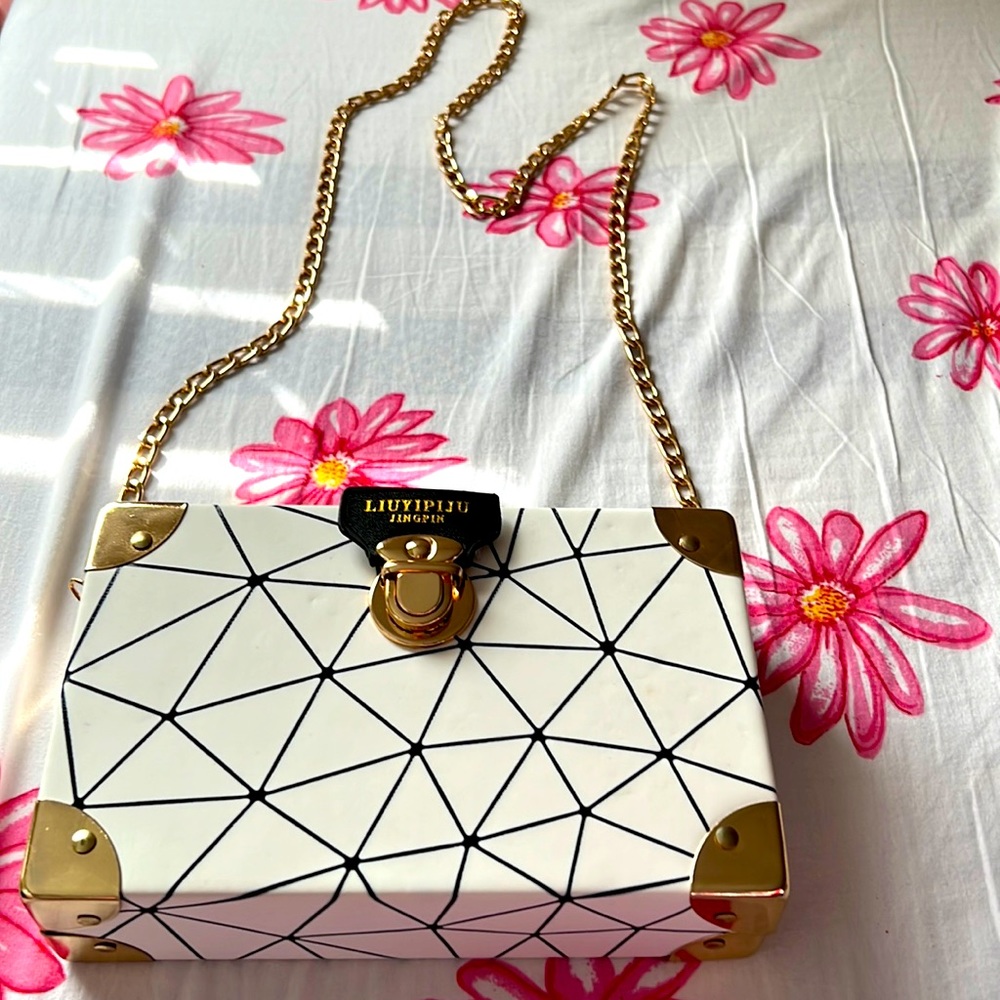 Fashion Box style White and Gold Crossbody Bag
